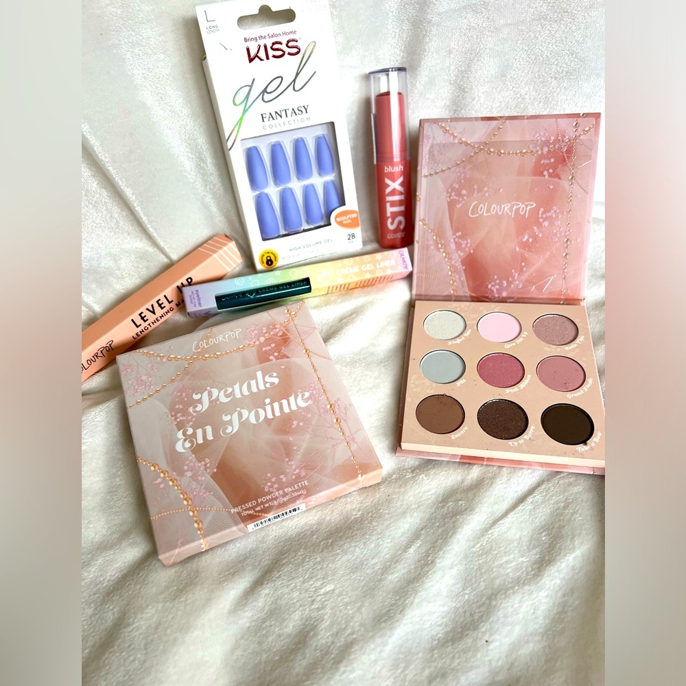 Color pop makeup set